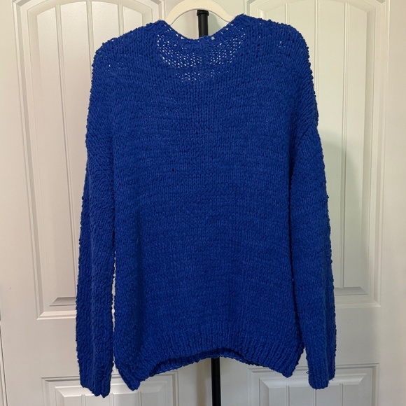 Easel Blue Sweater  *NWT* - Picture 2 of 3